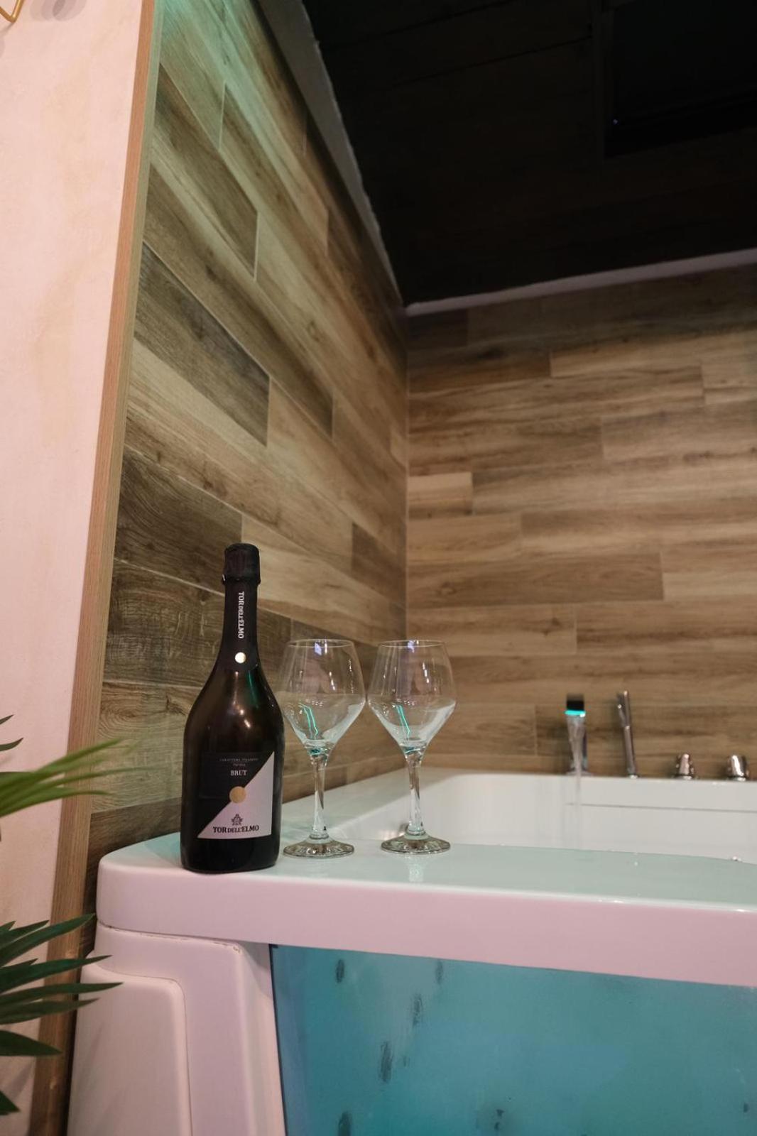 Nid'Amour Suite&Spa Palermo Exteriör bild